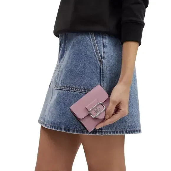 COACH LEATHER MORGAN WALLET IN SILVER/TULIP - Picture 3 of 4